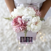 Esküvői fiókos virágdoboz, púder színű